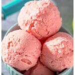 Колаж от три снимки на домашно приготвен сладолед по рецепти на Mate Kitchen